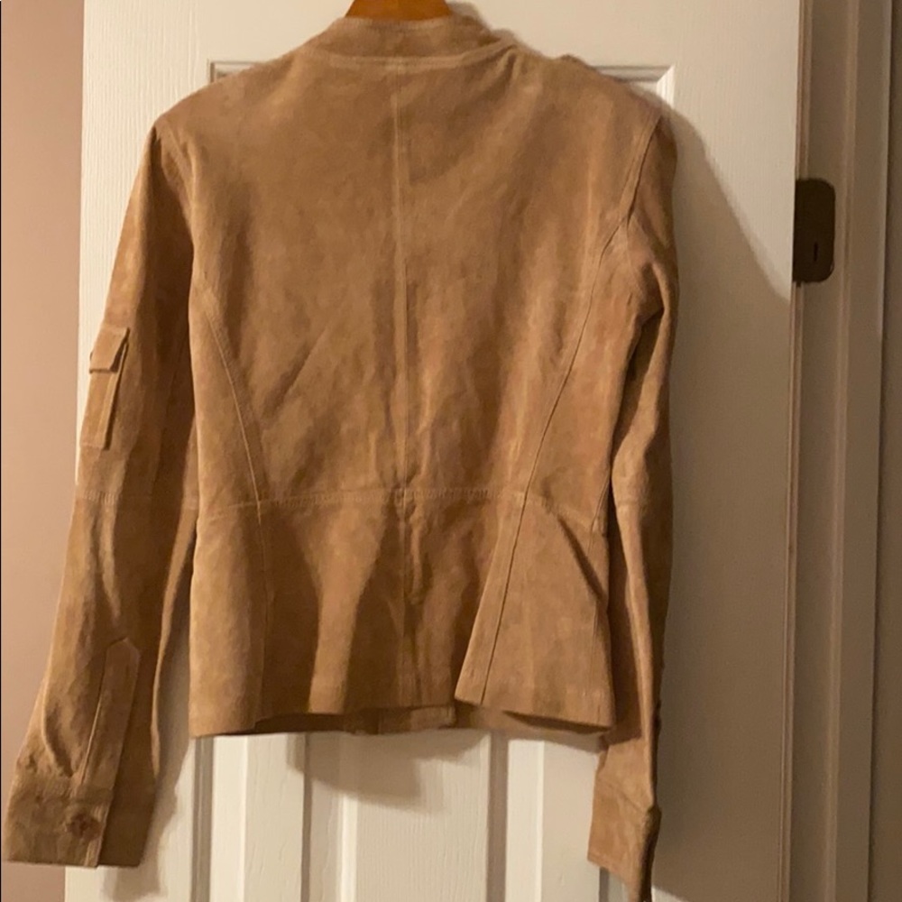 Jacket - Picture 4 of 7